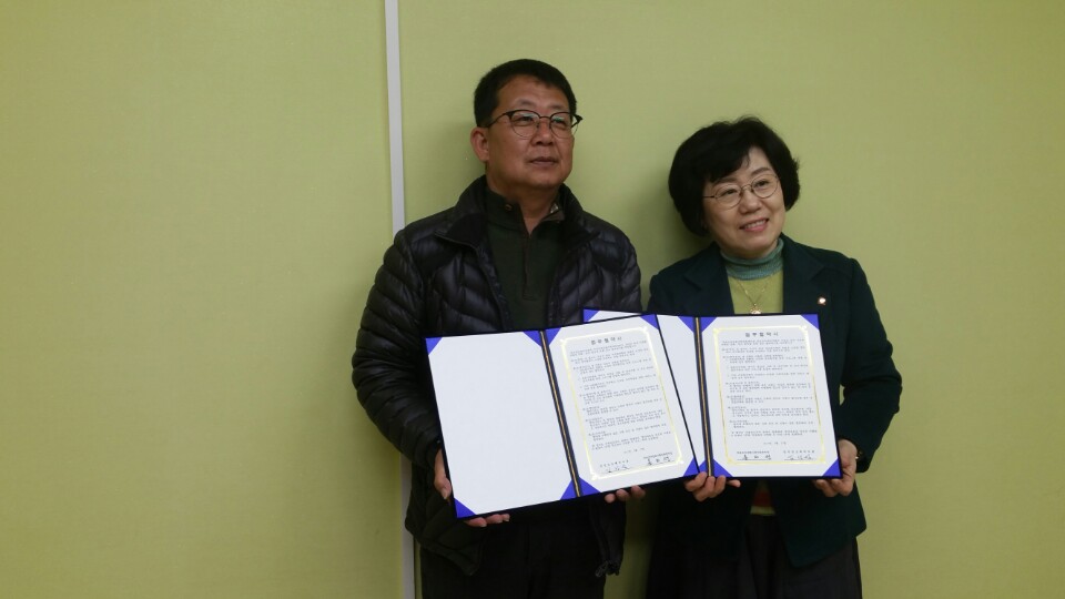 �̹��� 1:��ٹ�ȭ���Ϳ� MOUü��