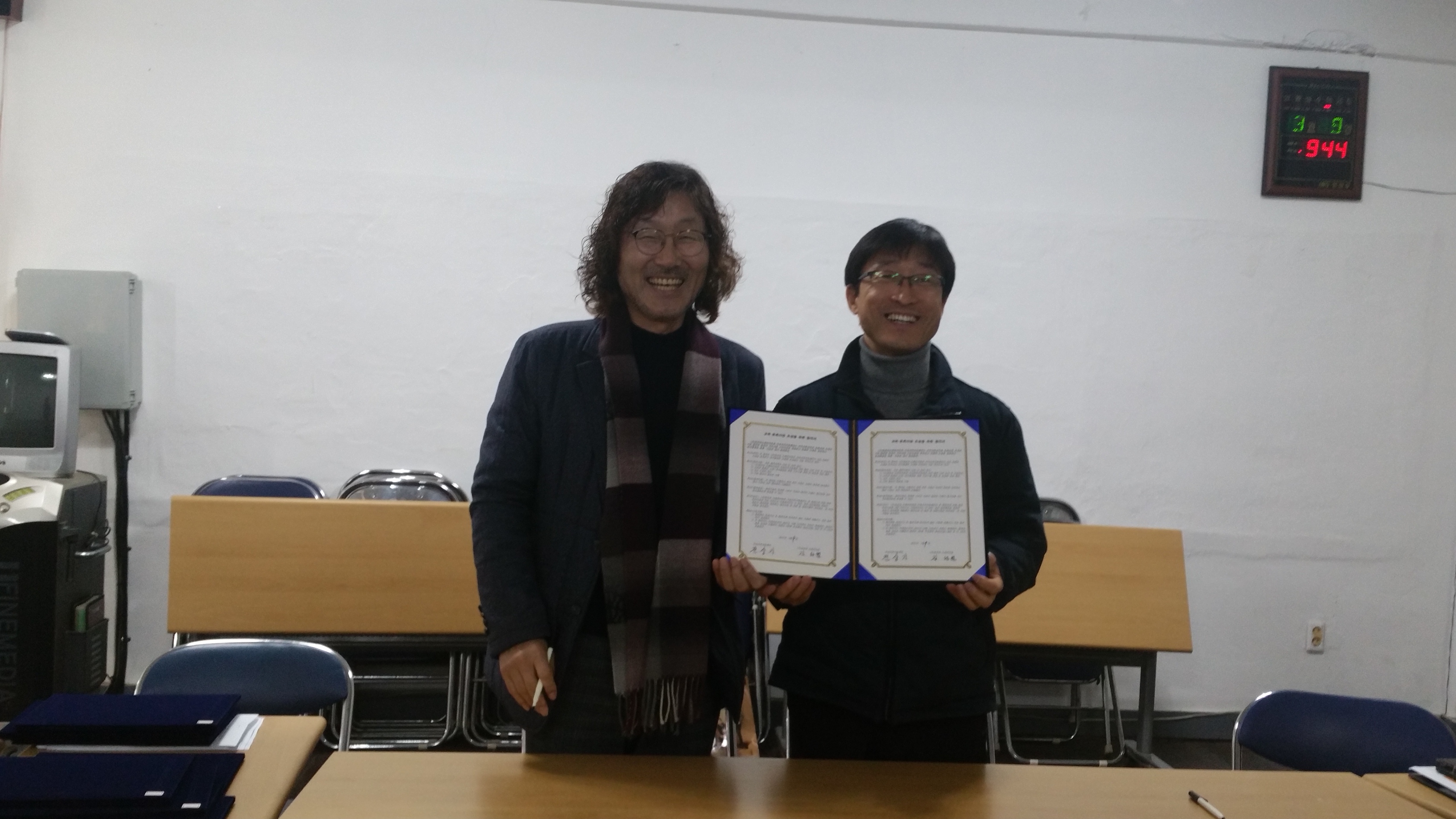 �̹��� 2:��� �����Ƶ����Ϳ���ȸ�� �������� ü��