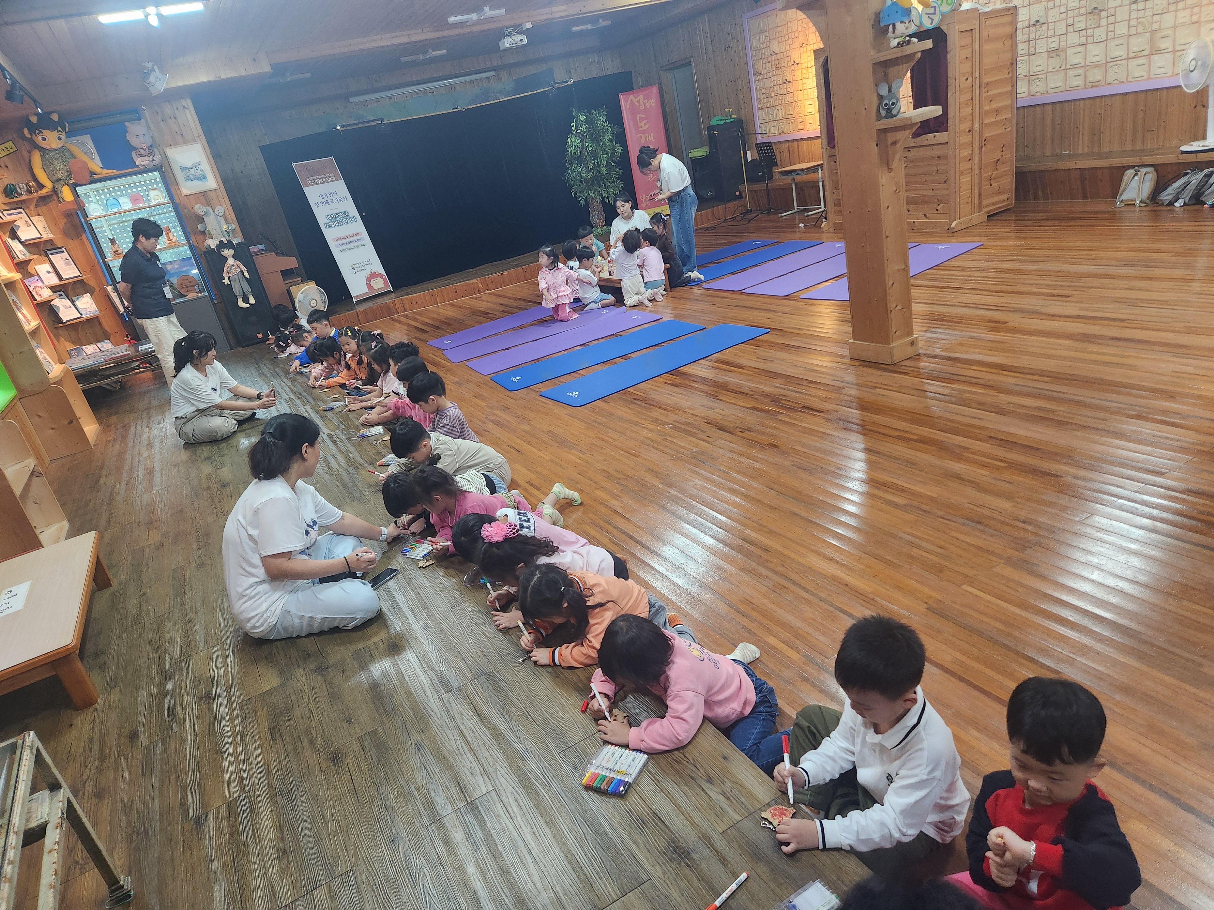 �̹��� 4:2025 ��������������- ���� û�־����