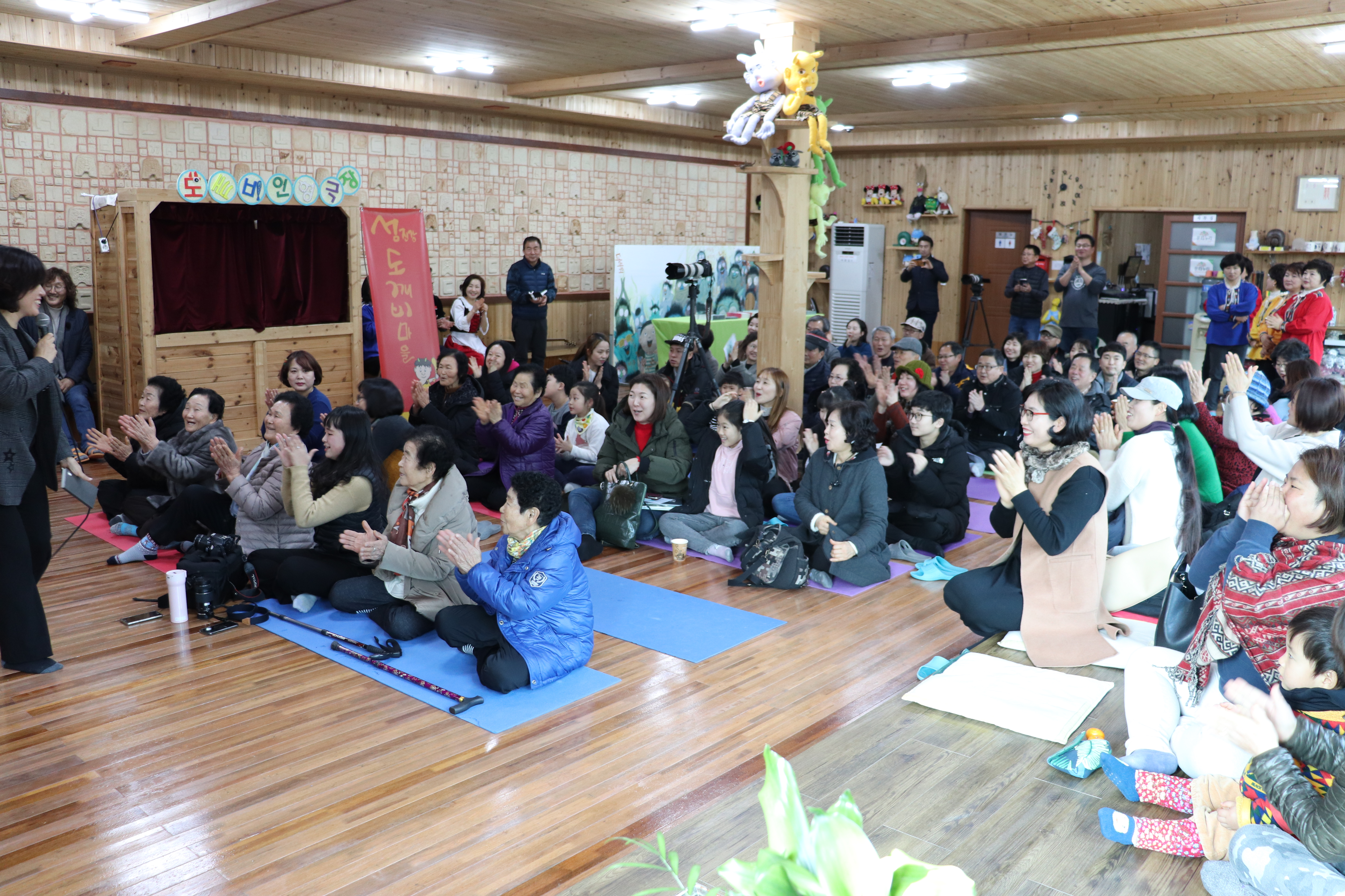 �̹��� 4:�׸�å"������" �Ⱓ ��� �ų� ���� �� �ܼ�Ʈ