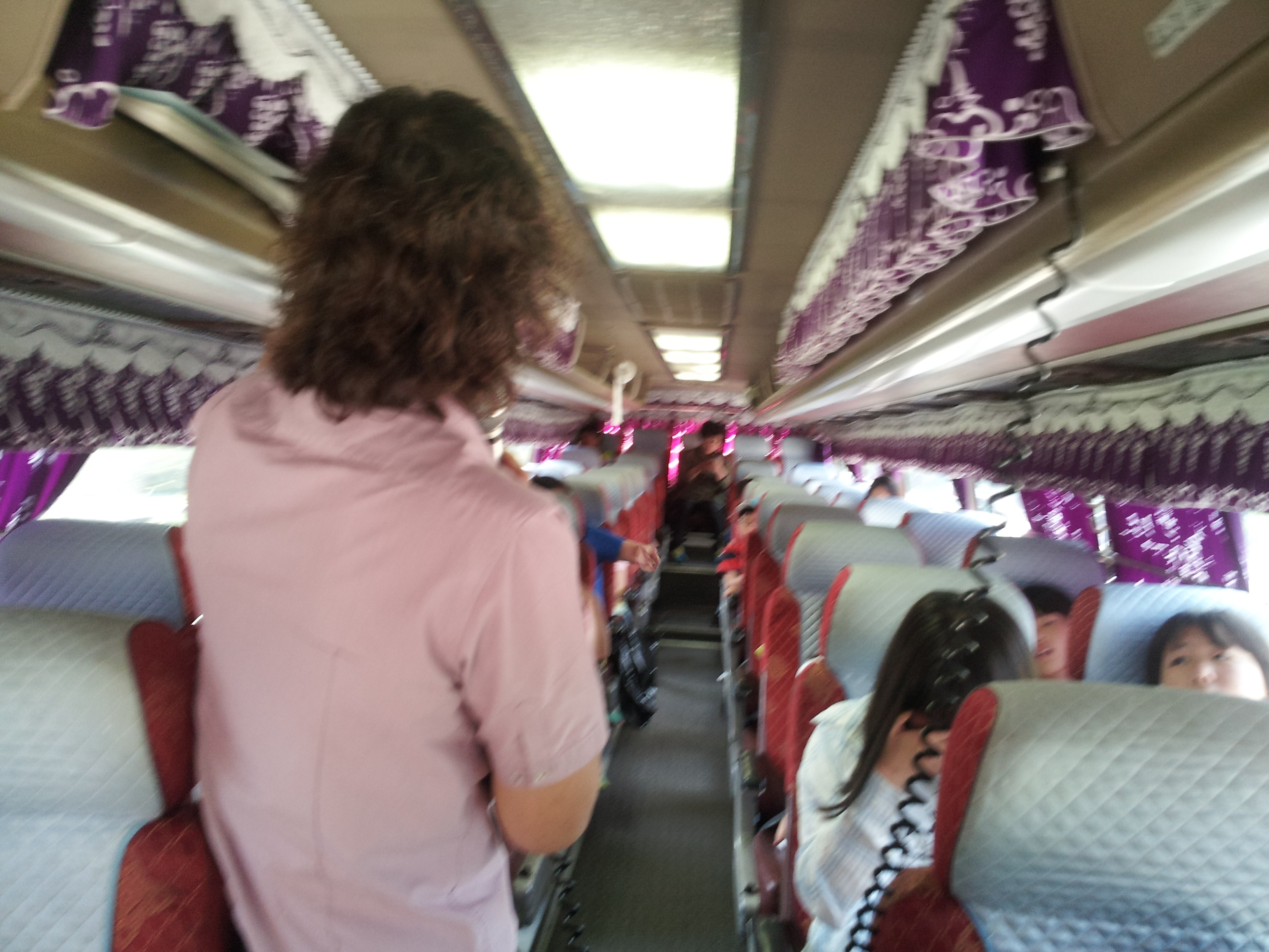 - ���� ����: �츮�Ҹ�ã���<br />
     - ���� ���: ���ð� ���ø�<br />
     - ���� ���γ���:<br />
       - ������ �ǼҸ� �׸���ũ(�Ҹ�ü��)<br />
       - ���ڹ���(��������ȸ�� �ٷʱ���/���ð�����)<br />
       - �����ؼ����� �𷡿� �ٴ幰�� �ߴ�ױ�<br />
       - �������� ���� Ư�깰 �˾ƺ���