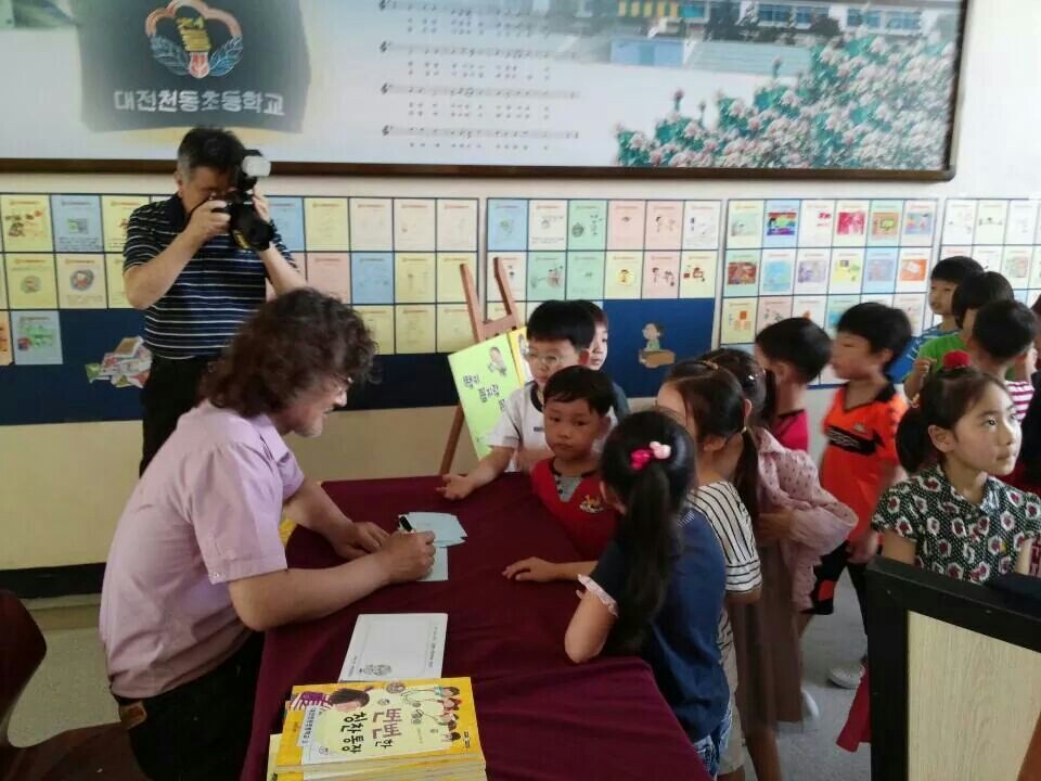 ���� õ���ʵ��б� �۰����� ����