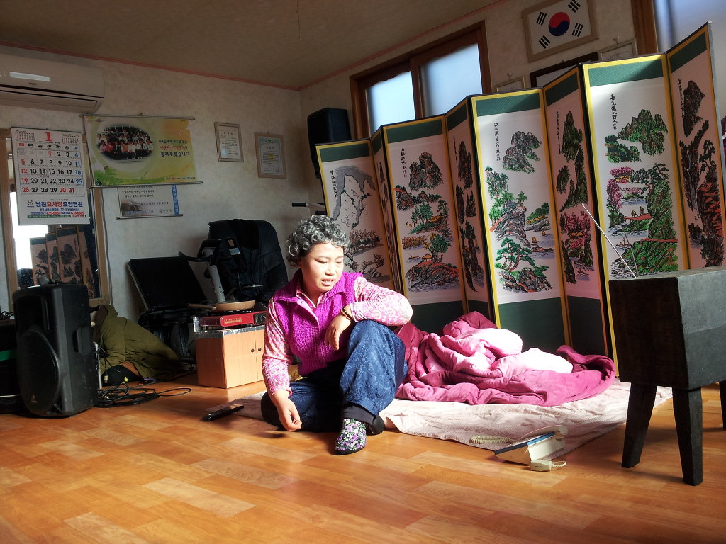 �ΰ踶�� �������