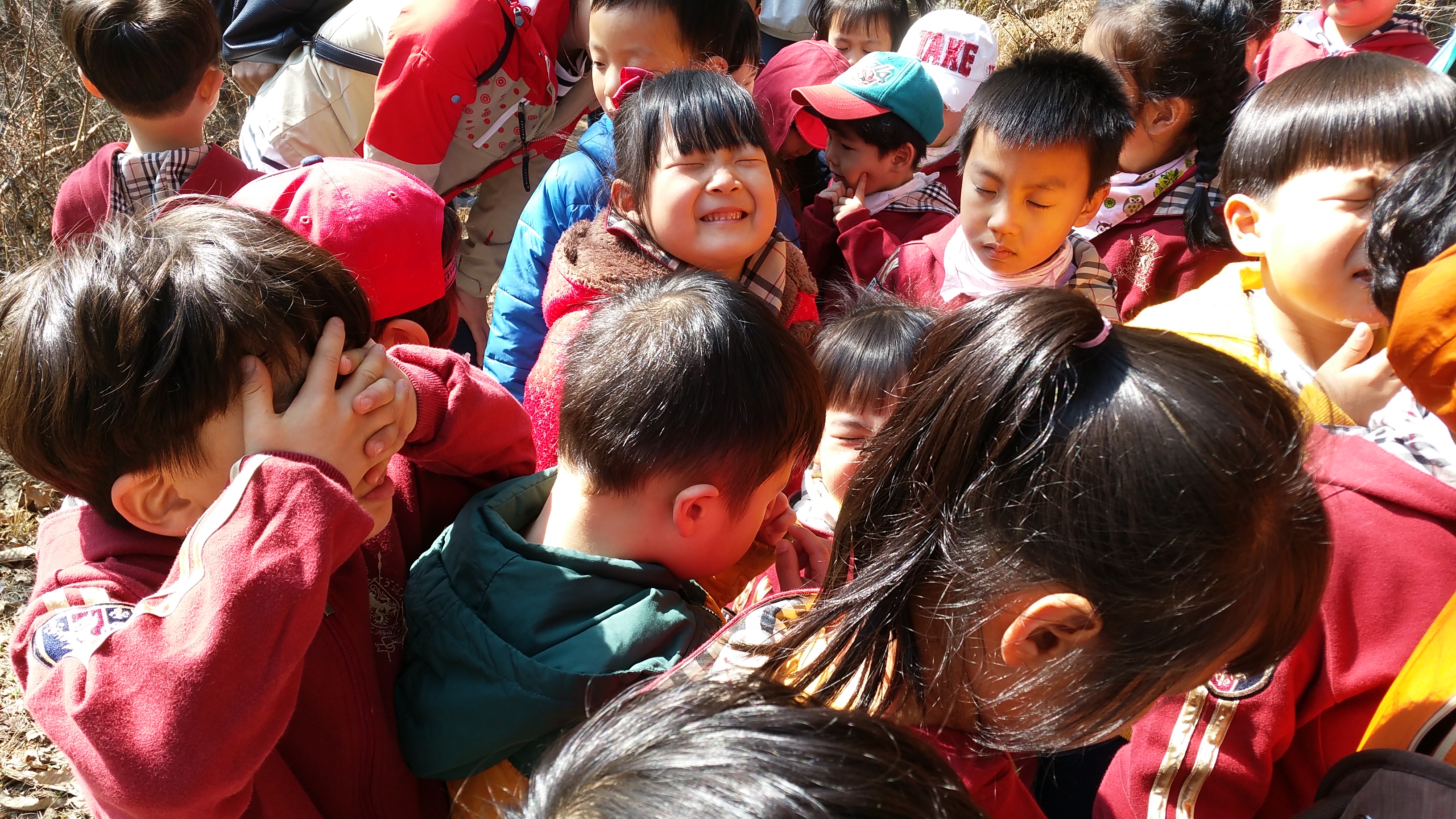 ���� ���� �����Ҹ��� �鸮���� ���ƿ�