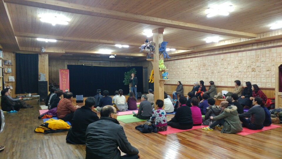 �̹��� 2:���� �帪��������� �ֹο��ش�