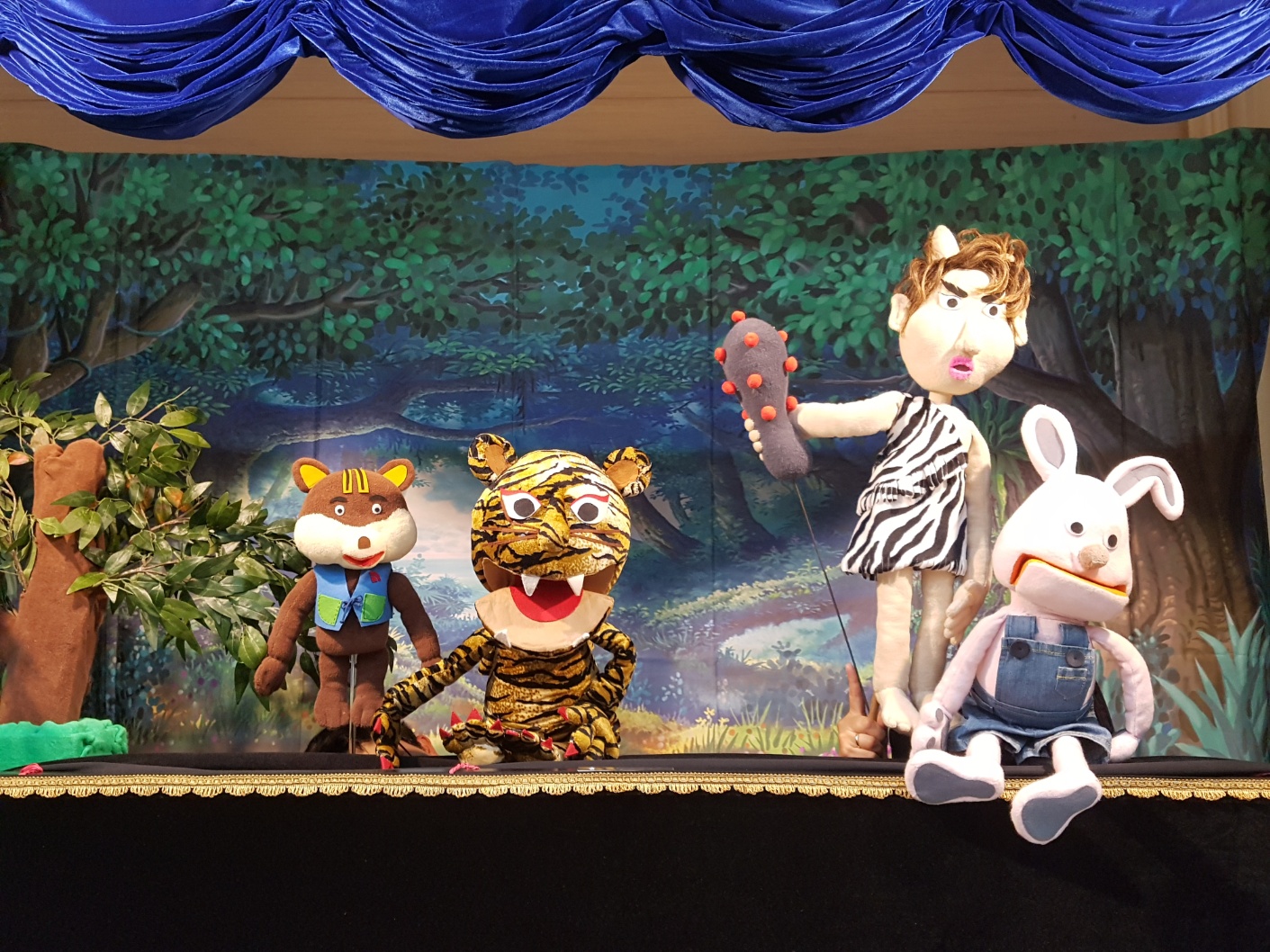 �̹��� 1:ȣ���̴� ���� ���ִ�, ������ ÷��